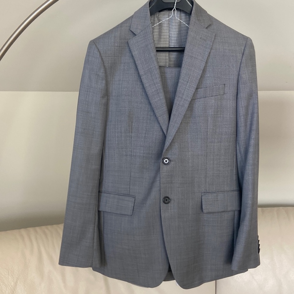 Banana Republic Gray Two-Piece Tailored Fit